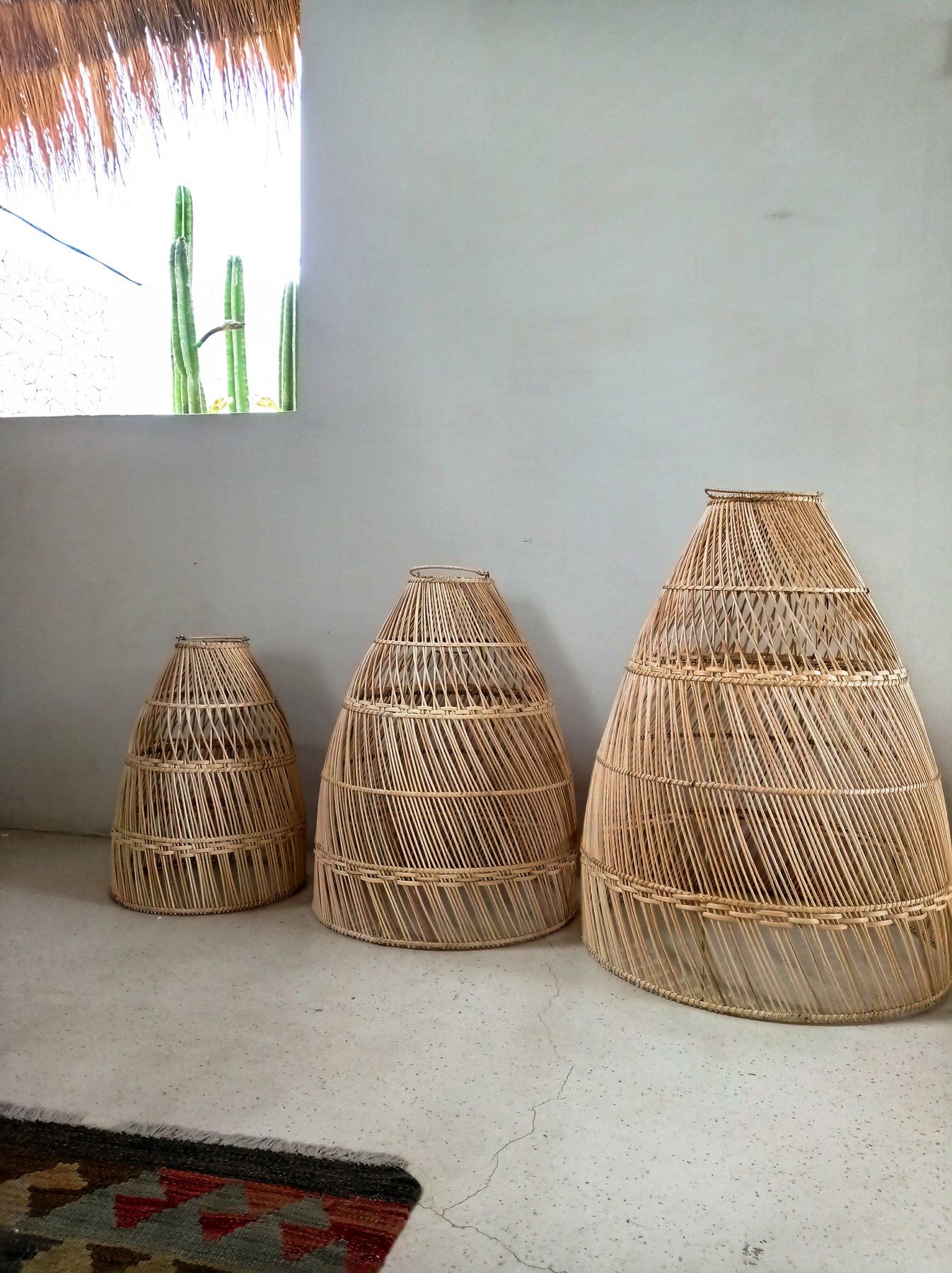 Lampa Rollo S z rattanowym kloszem