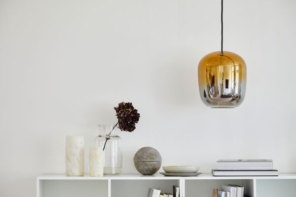 Lampa wisząca Ombre nad kuchenną wyspę