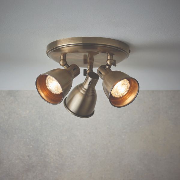 Lampa sufitowa Westbury do przedpokoju