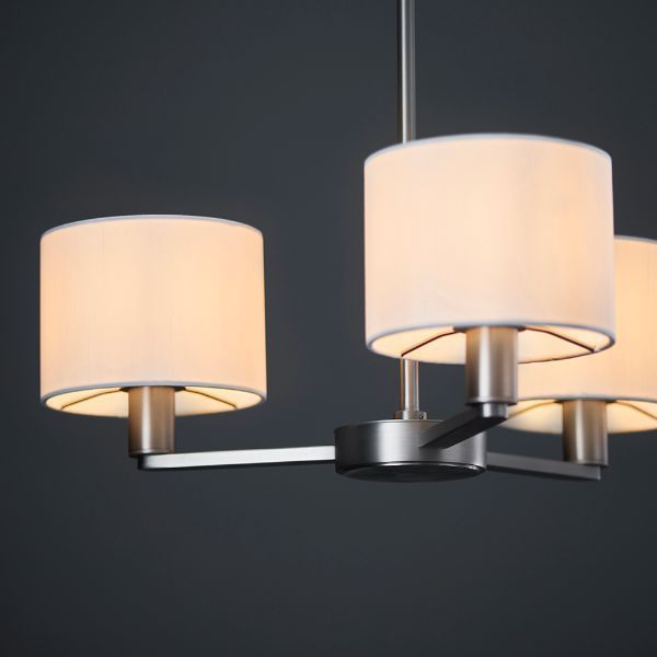 Żyrandol Daley nad stół w jadalni