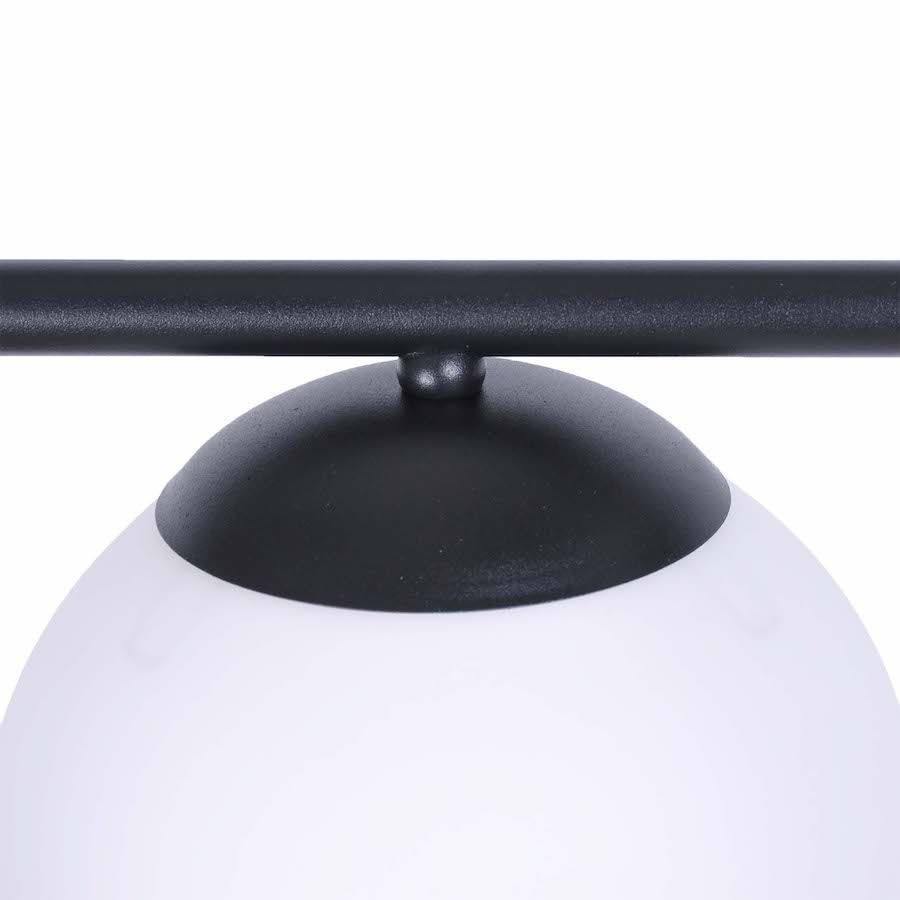 Duża lampa sufitowa Vuelta - Kaja - nad barek w industrialnej kuchni