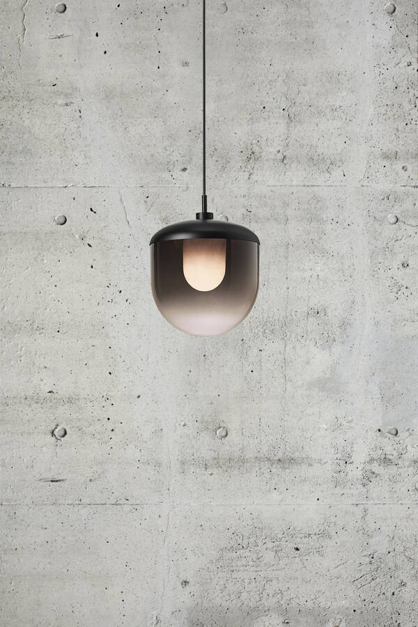 Lampa wisząca Magia 26 - szklany klosz z efektem cieniowania, do salonu, do sypialni