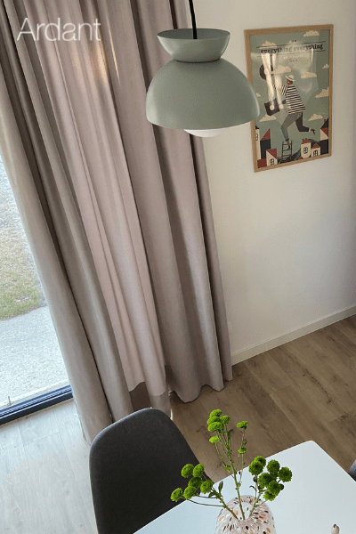 Piękna lampa wisząca Butterfly - Frandsen - do nowoczesnego wnętrza