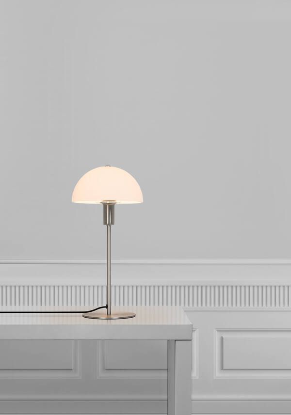 Srebrna lampa stołowa Ellen - na komodę, na stolik nocny
