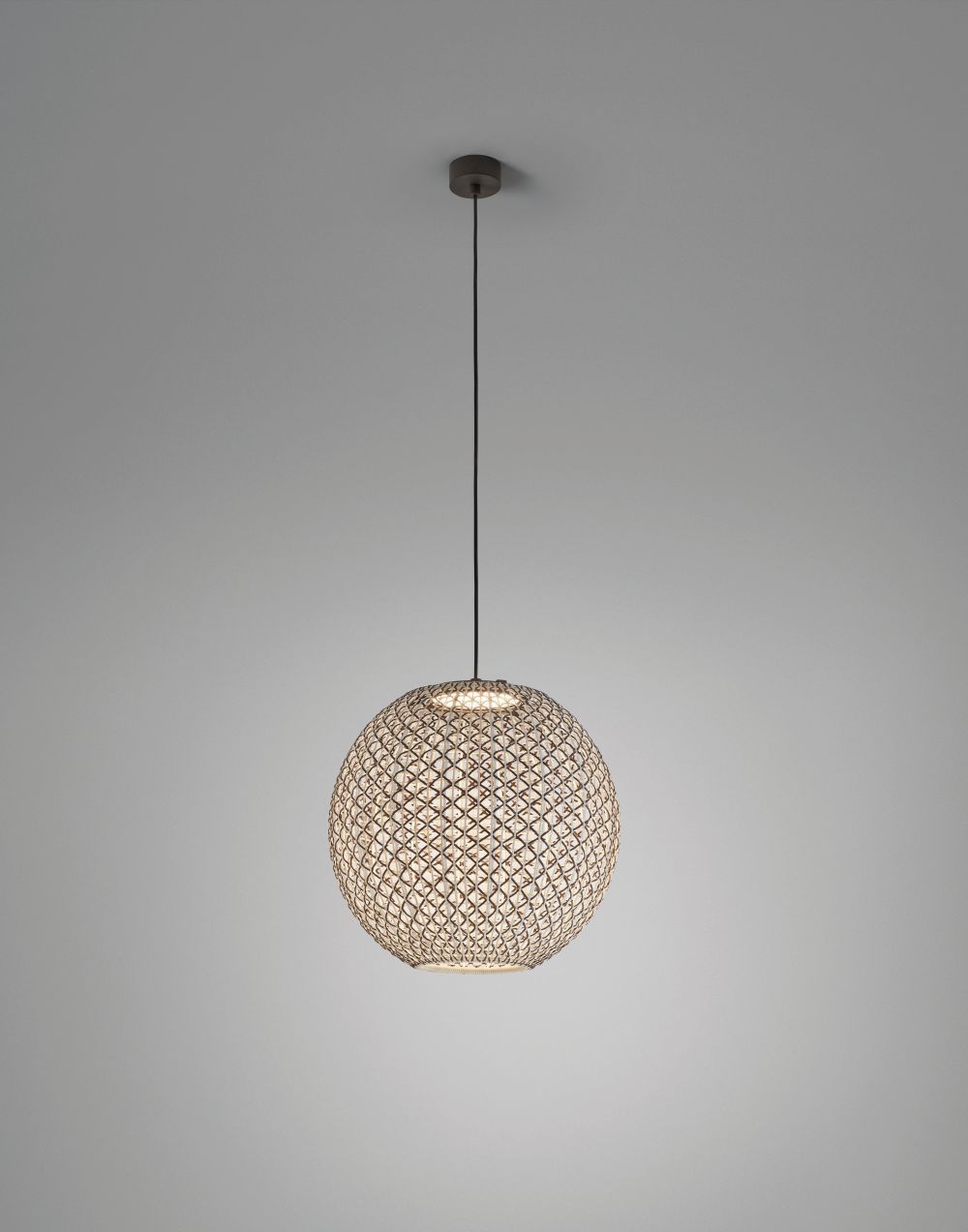 Wisząca lampa zewnętrzna Nans Sphere S/60 w kolorze brązowym