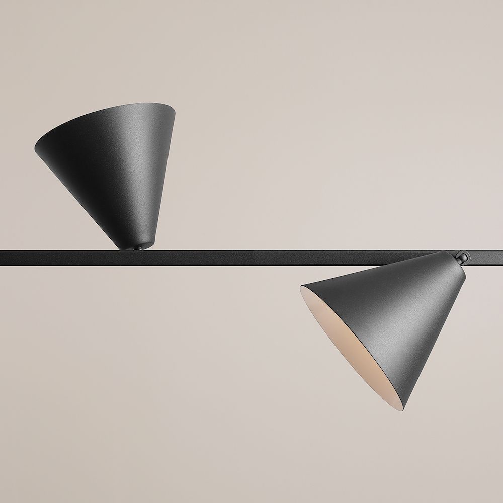 Wisząca, podłużna lampa retro FORM 4 w kolorze czarnym z czterema kloszami