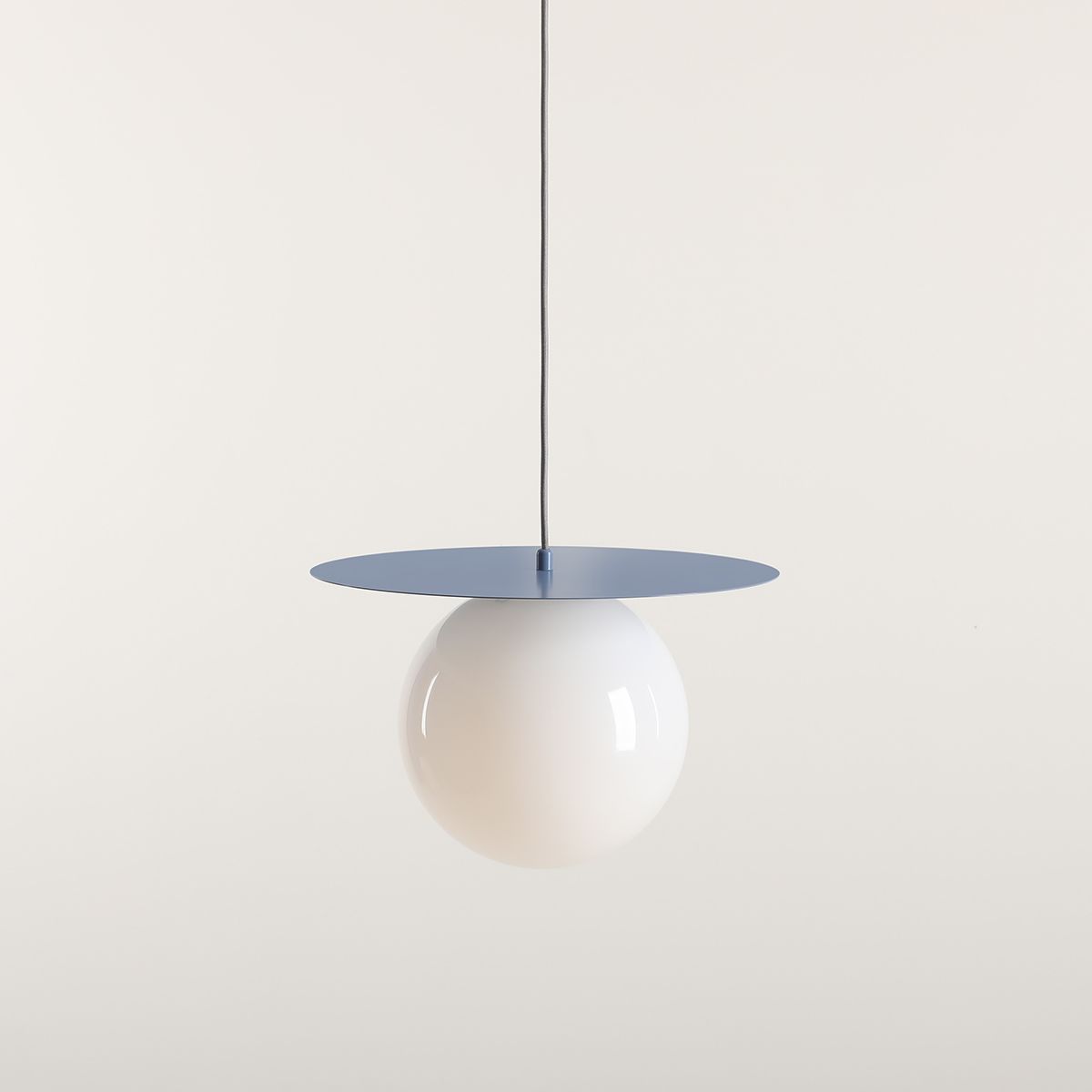 Wisząca lampa Loop w kolorze przygaszonego niebieskiego