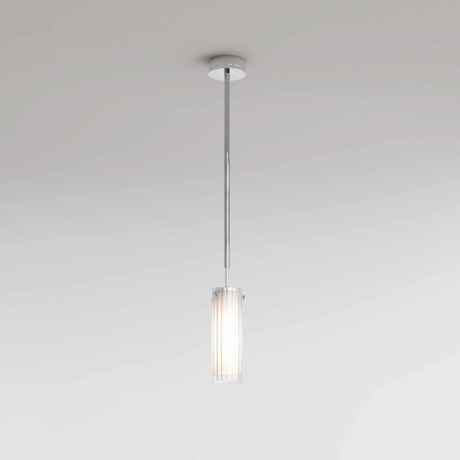 Srebrna lampa wisząca Ottavino o klasie szczelności IP44