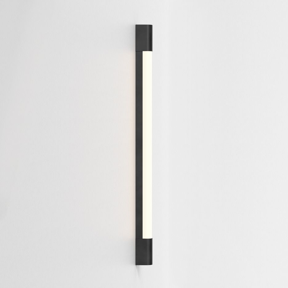 Wysoki czarny kinkiet Palermo 900, IP44