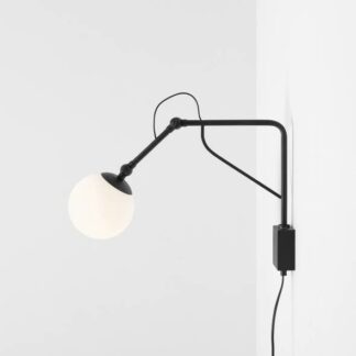 Czarny kinkiet Soho Glass z mlecznym kloszem