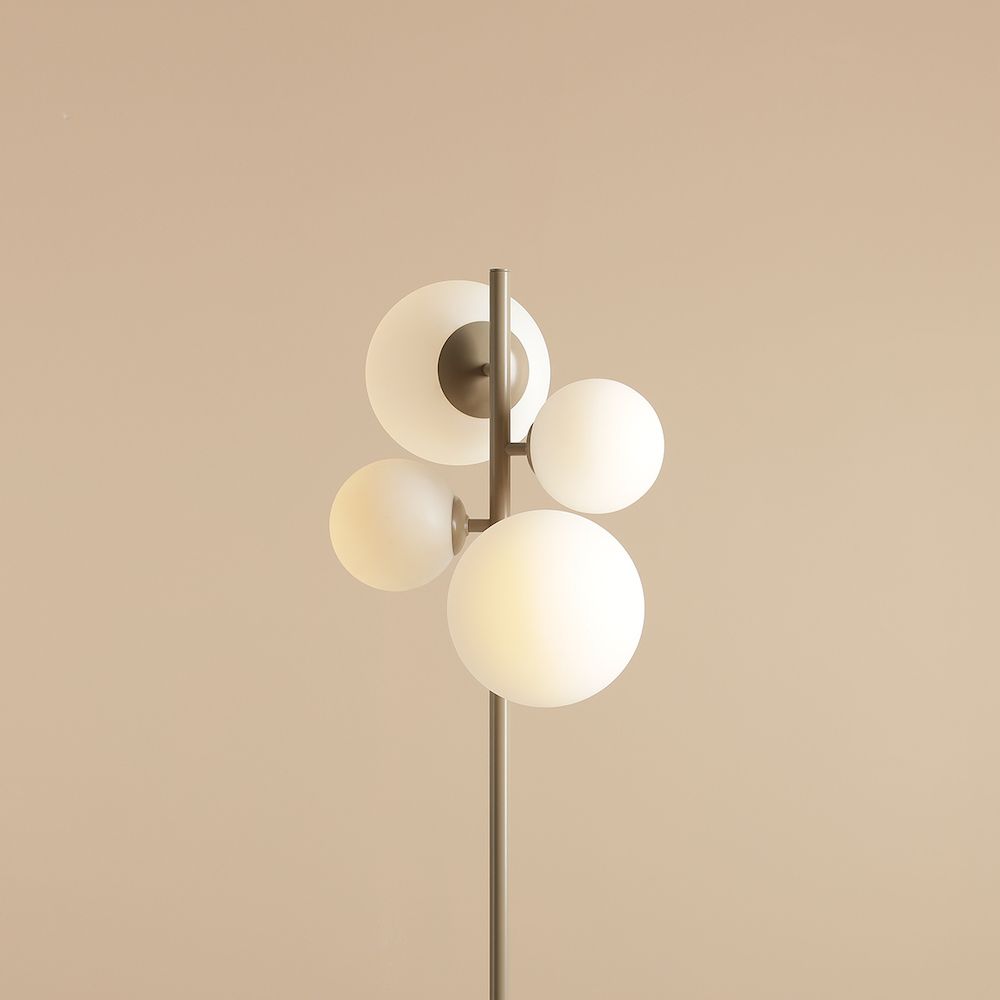 Beżowa lampa podłogowa Bloom z szklanymi kloszami