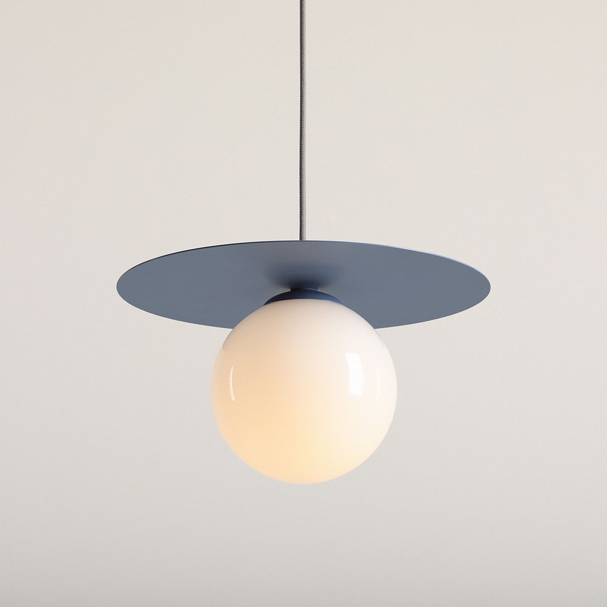 Wisząca lampa Loop w kolorze Dusty Blue