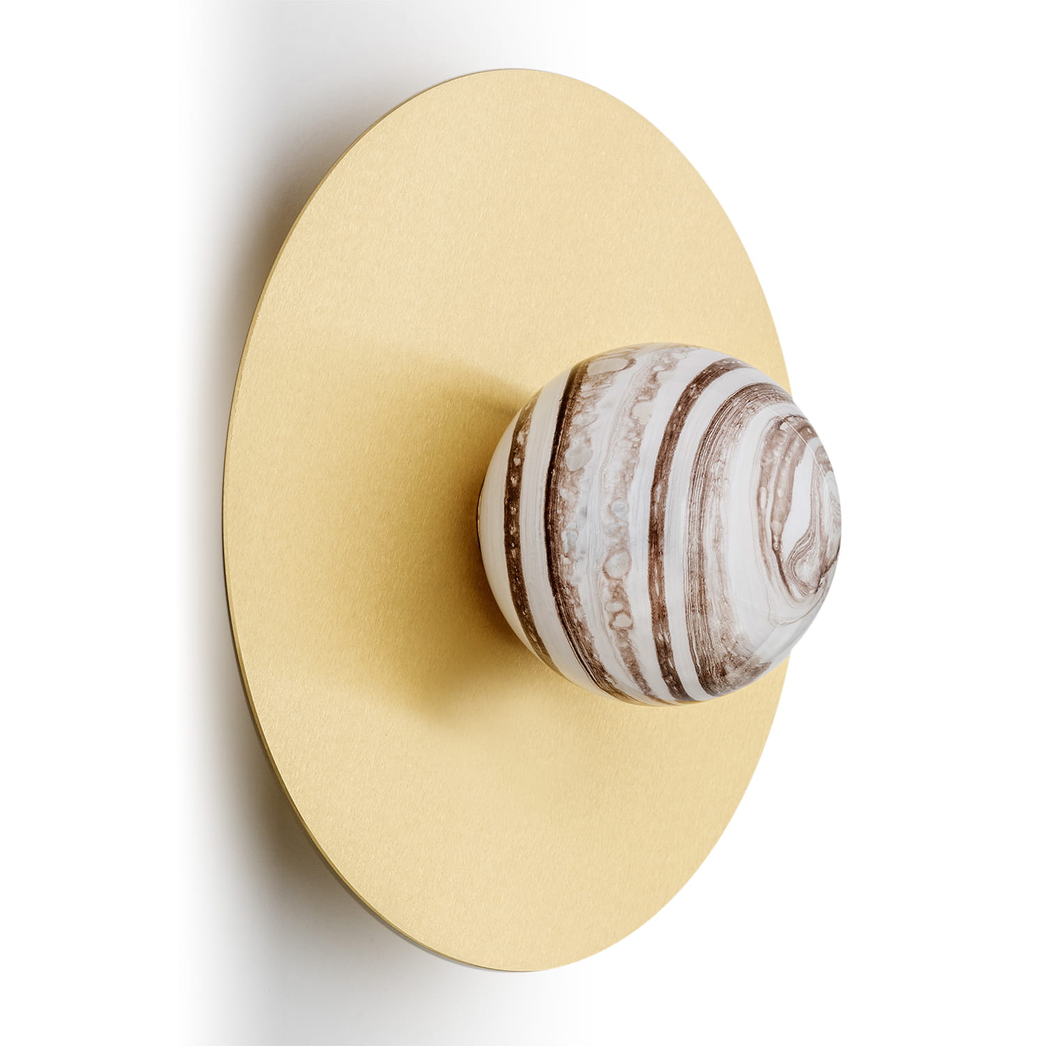 Złoty kinkiet Piava z eleganckim szklanym kloszem