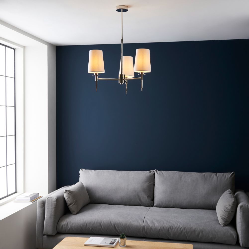 Srebrny żyrandol Grandeur 3 z jasnymi abażurami