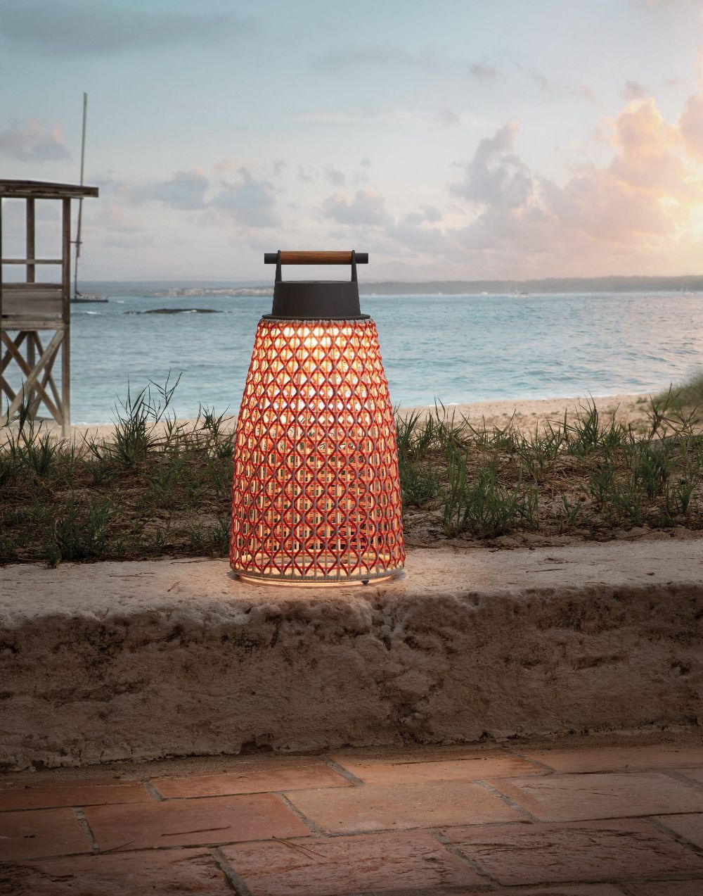 Mobilna lampa Nans Portable M/49/R Outdoor w kolorze czerwonym