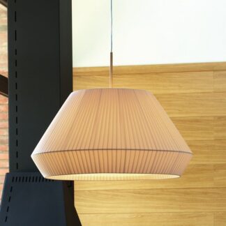 Okrągła, plisowana lampa wisząca Mei 60 w kremowym kolorze