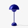 Ikoniczna lampa stołowa Flowerpot VP3 w kolorze kobaltowym
