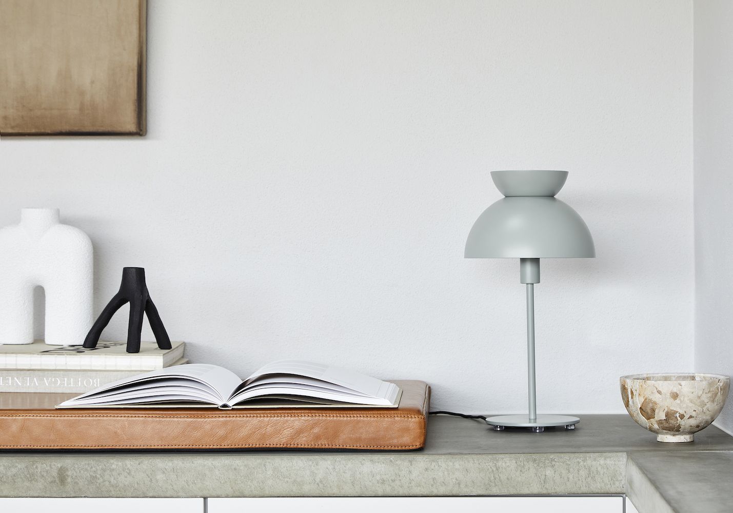 Frandsen Butterfly TableLamp PaleGreenMatt Wide HR