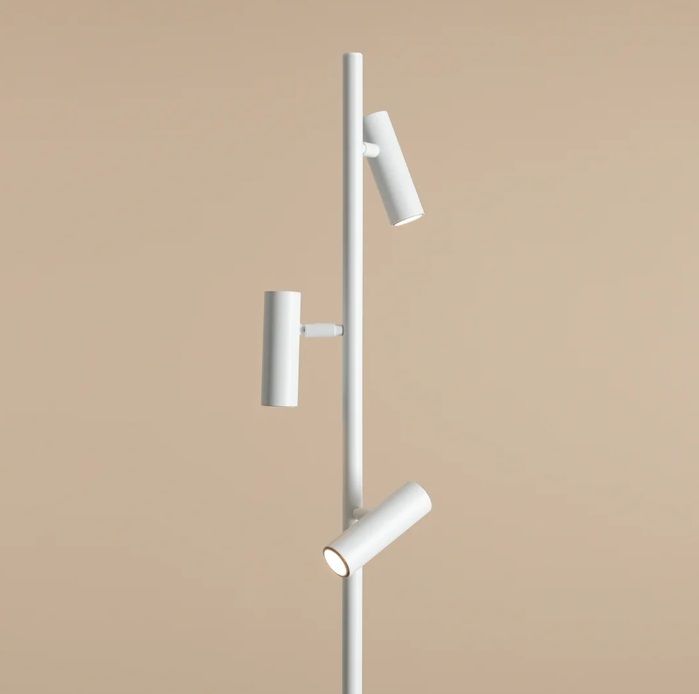 Biała lampa podłogowa TREVO