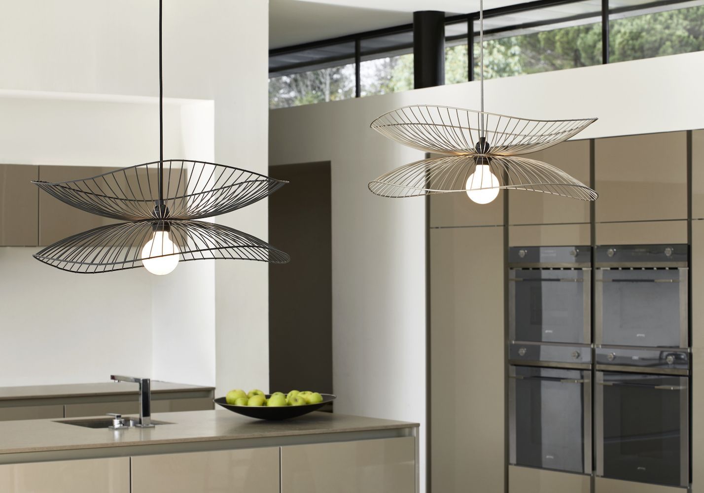 Lampa wisząca Libellule S od Forestier – idealna nad stół do jadalni