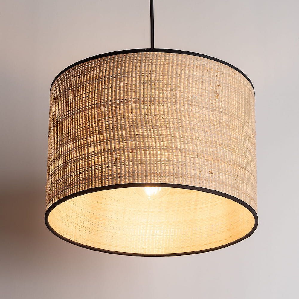 Wisząca lampa Liberia z czarnym zawieszeniem