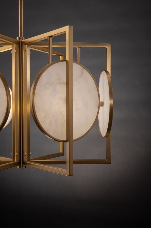 Złota wisząca lampa Marmo w dużym rozmiarze