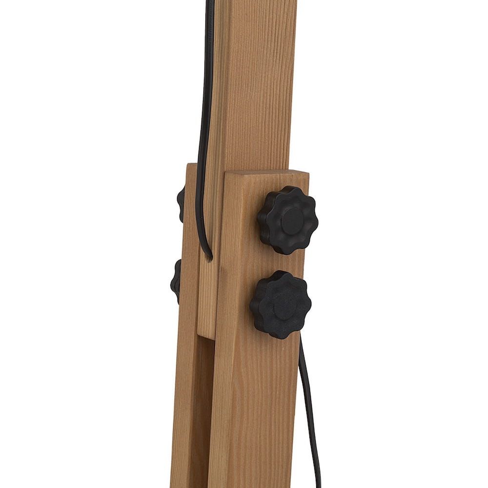 Lampa podłogowa Oslo z drewnianą podstawą i materiałowym abażurem