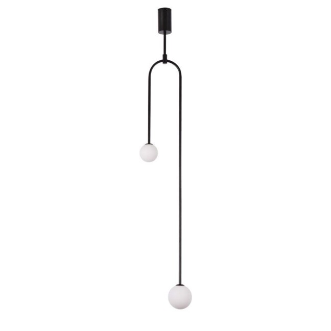 Lampa wisząca Loop do oświetlenia stolika kawowego