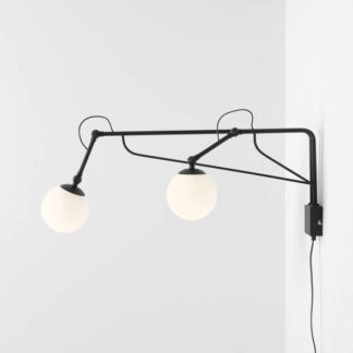 Czarny kinkiet Soho Glass z podwójnym mlecznym kloszem