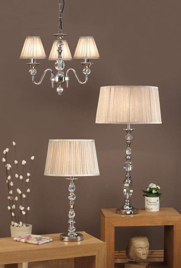 Beżowa kryształowa lampa stołowa Polina od Interiors