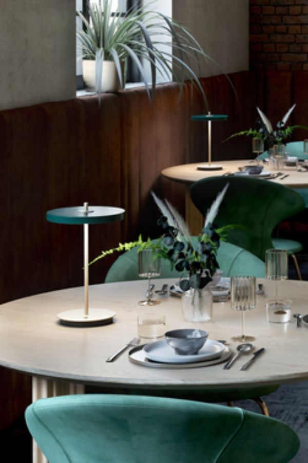 Bezprzewodowa lampa stołowa Asteria Move V2 z zielonym kloszem