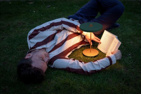 Bezprzewodowa lampa stołowa Asteria Move V2 z zielonym kloszem