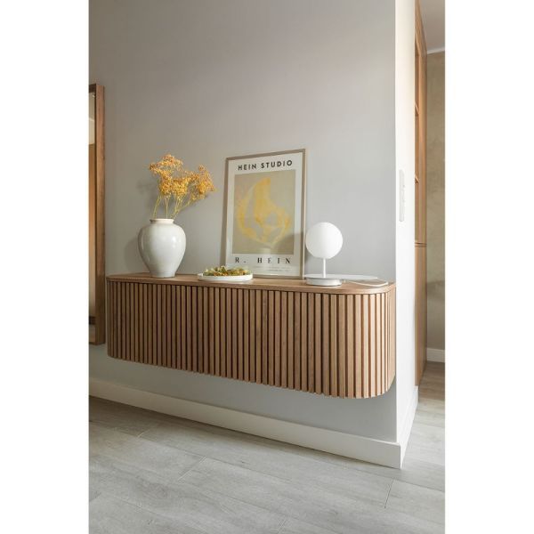 Biała lampa stołowa Hanea St z wbudowaną półką