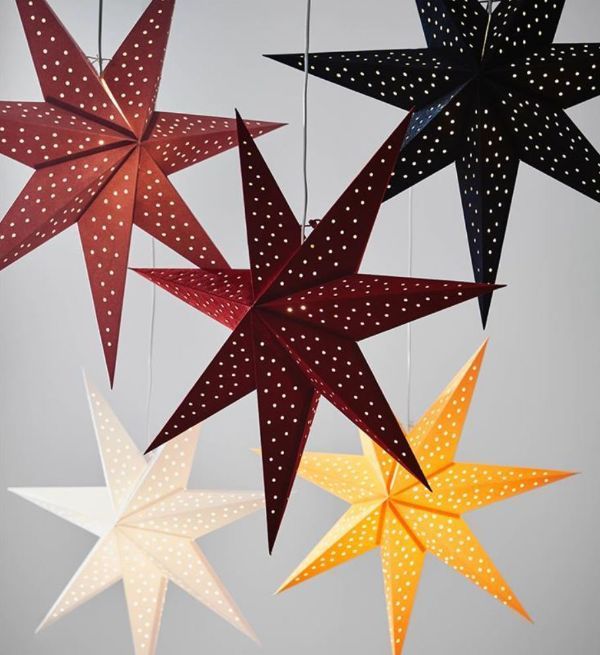 Biała wisząca gwiazda świąteczna Clara na okno