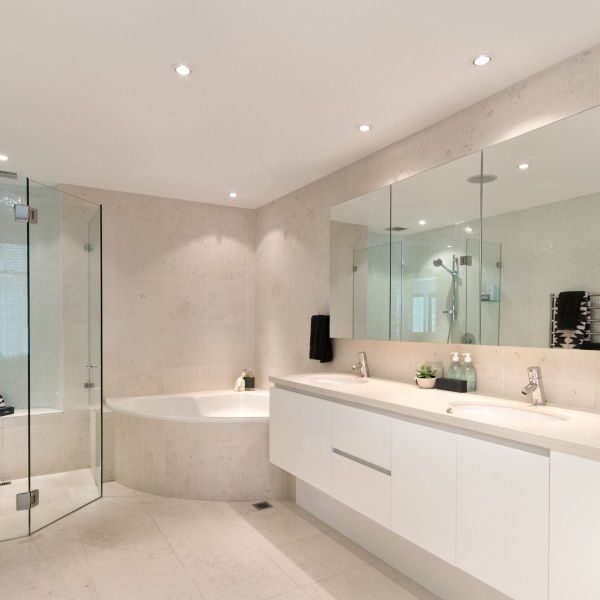 Białe podtynkowe oczko sufitowe Chipa DL, GU10, IP54