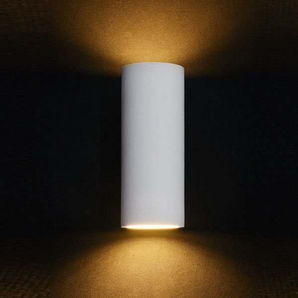 Biały kinkiet tubowy Parma od Maytoni wykonany z gipsu