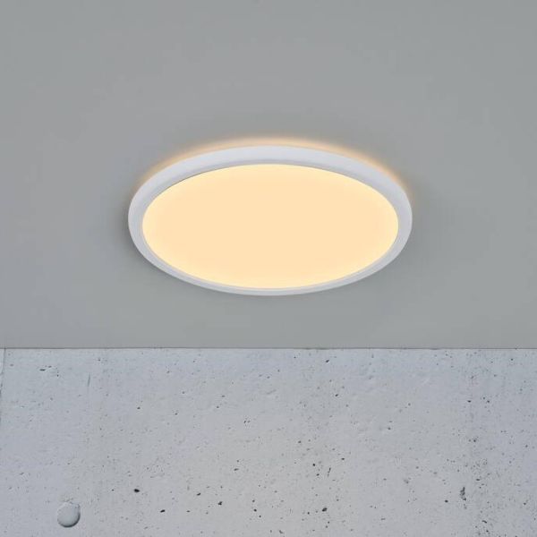Biały plafon Oja 29 z możliwością wyboru barwy światła 3000K lub 4000K