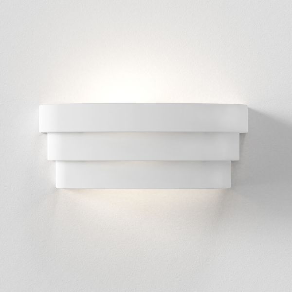 Ceramiczny kinkiet Amas 320 w białym kolorze