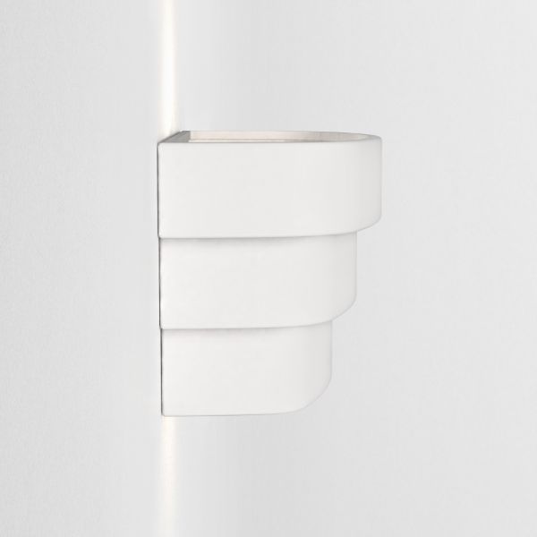 Ceramiczny kinkiet Amas 320 w białym kolorze