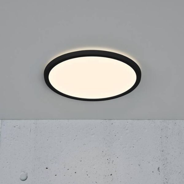 Czarna lampa sufitowa Oja 29 do łazienki z oświetleniem LED, IP54, barwa 3000K/4000K