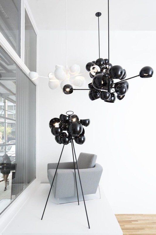 Czarna lampa wisząca Astronomy 11 o średnicy 55 cm