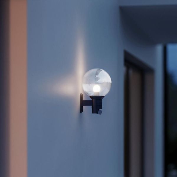 Czarny kinkiet L 560 C z czujnikiem ruchu PIR