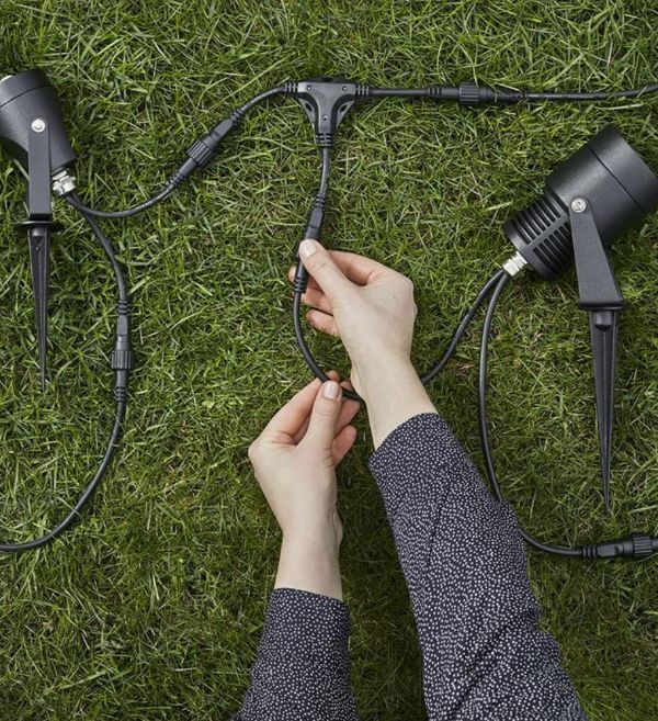 Czarny reflektor ogrodowy Garden 24, 6W LED, IP44