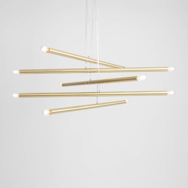 Duża wisząca lampa Tubo 10 w kolorze mosiądzu