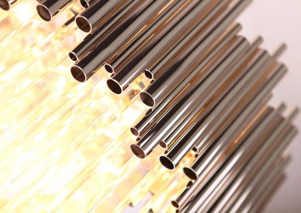 Elegancki złoty kinkiet Vogue z kryształkami