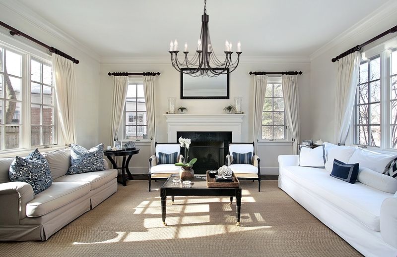 Klasyczny czarny żyrandol Essen na osiem żarówek