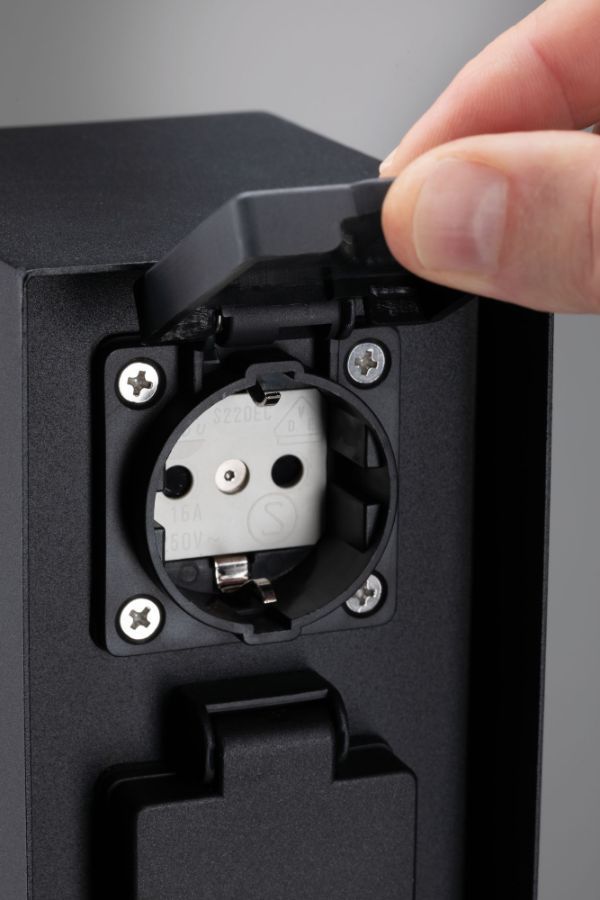 Kolumna Rio z gniazdami Plug&Shine, 4 gniazda IP44