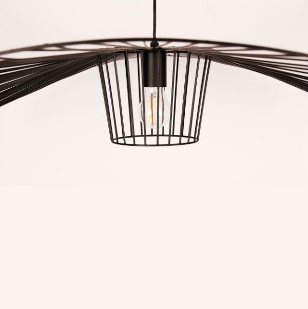 Lampa Kapelusz z czarnym kloszem