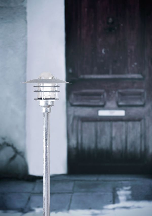 Lampa ogrodowa Agger w formie stojącego słupka z ochroną IP54