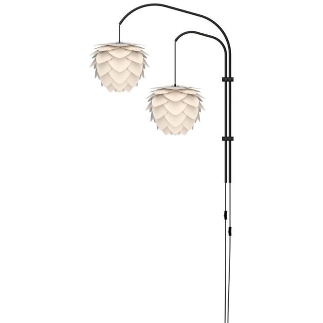 Lampa ścienna Willow z podwójnym ramieniem i białym kloszem Aluvia od Umage
